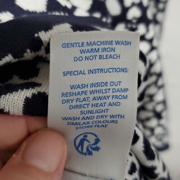 Boden Black and White Sweater Dress with Heart Floral Pattern - Picture 10 of 13